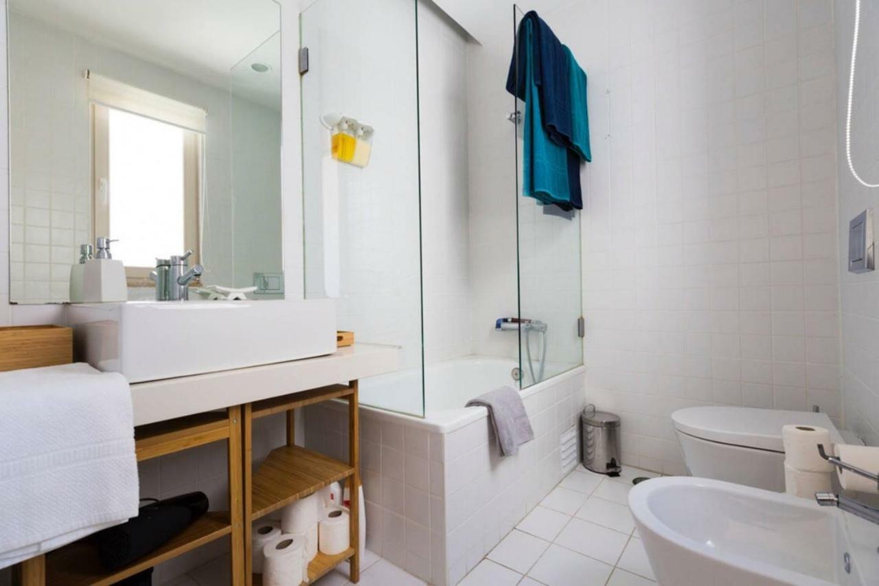 Ola Lisbon - Principe Real IV Apartment Luaran gambar