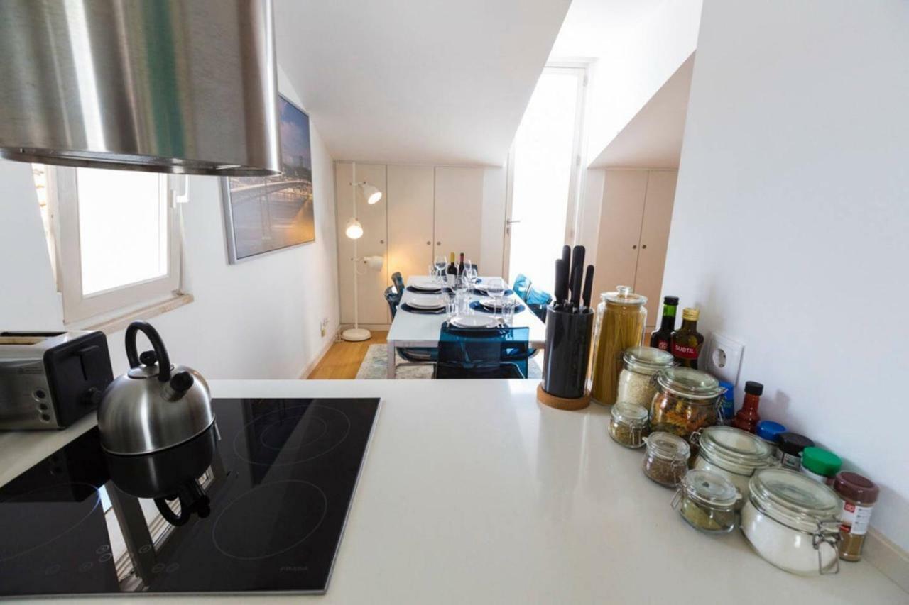 Ola Lisbon - Principe Real IV Apartment Luaran gambar